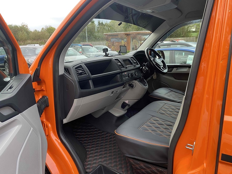 Volkswagen Transporter TDI T32 BlueMotion Elite Edition Camper - U4067