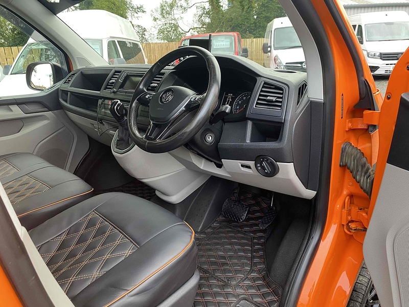 Volkswagen Transporter TDI T32 BlueMotion Elite Edition Camper - U4067