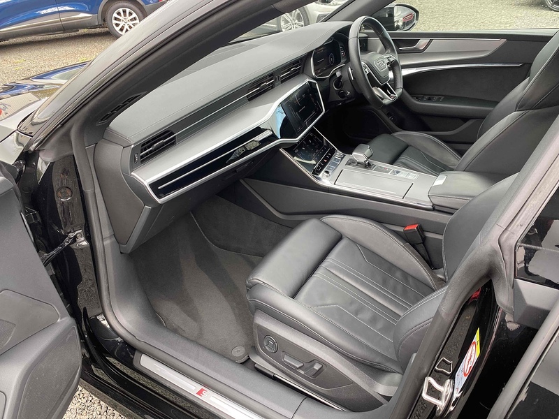 Audi A7 TDI V6 S line - U4070