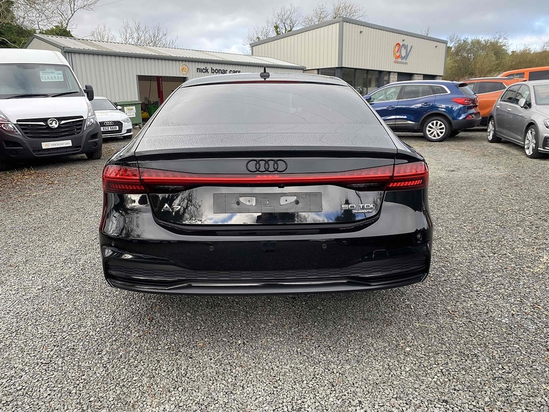 Audi A7 TDI V6 S line - U4070