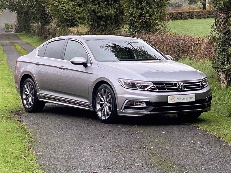 Volkswagen Passat TSI R-Line - U4075