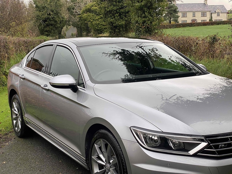 Volkswagen Passat TSI R-Line - U4075