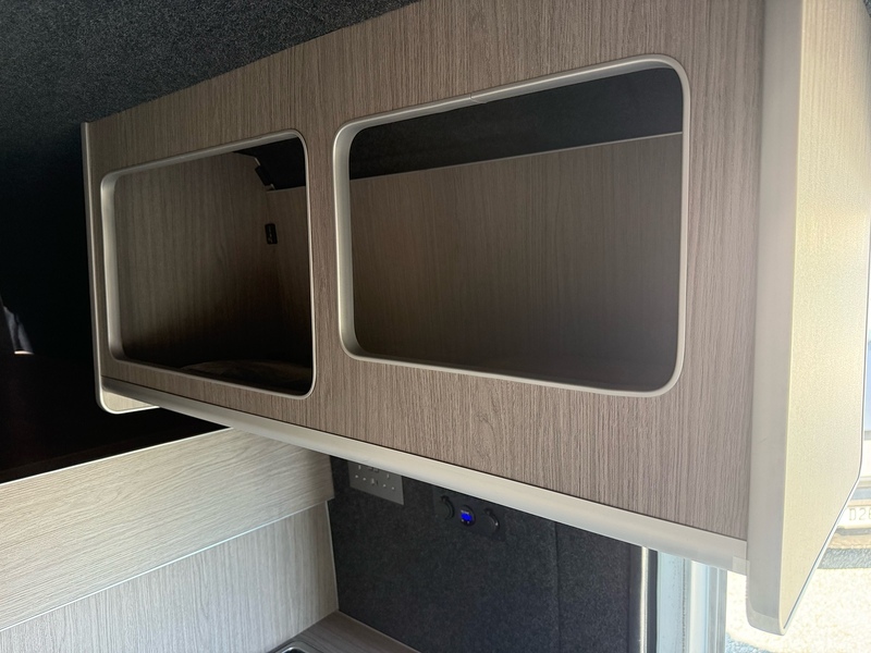 Peugeot Boxer Race Camper Van - U4076