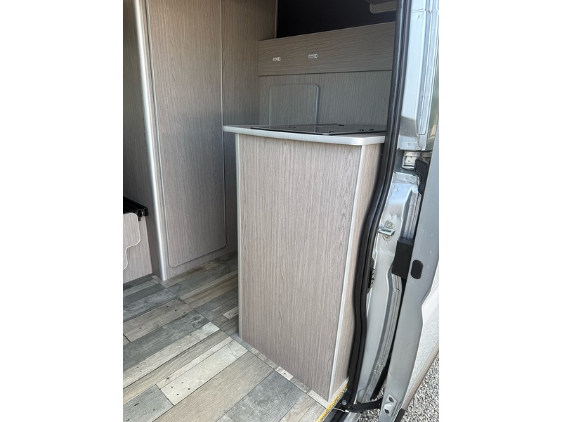 Peugeot Boxer Race Camper Van - U4076
