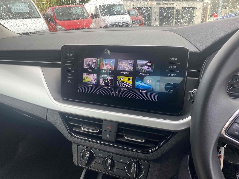 Skoda Kamiq TSI SE Drive - U4078