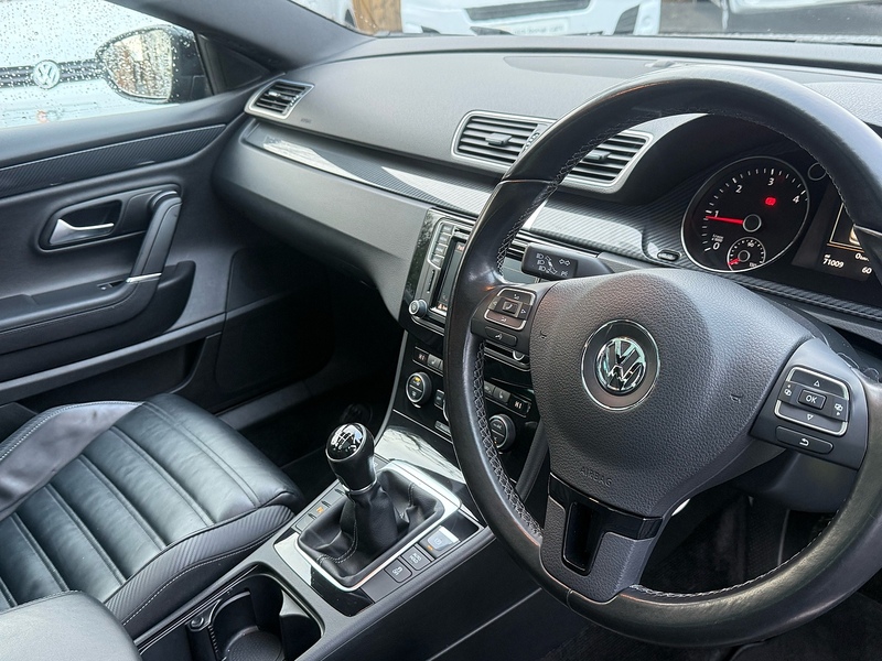 Volkswagen CC TDI BlueMotion Tech GT Black Edition - U4086