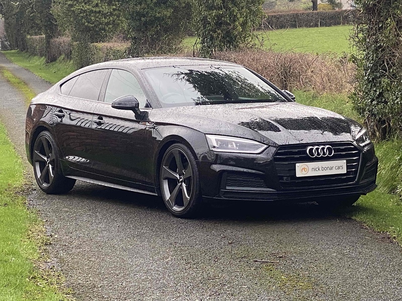 Audi A5 TFSI Black Edition - U4105