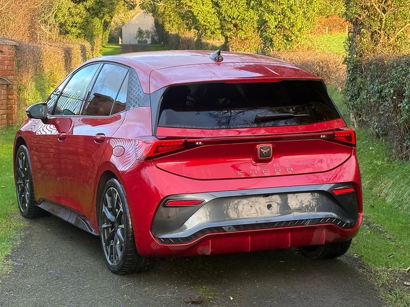 CUPRA Born e-Boost V3 - U4108