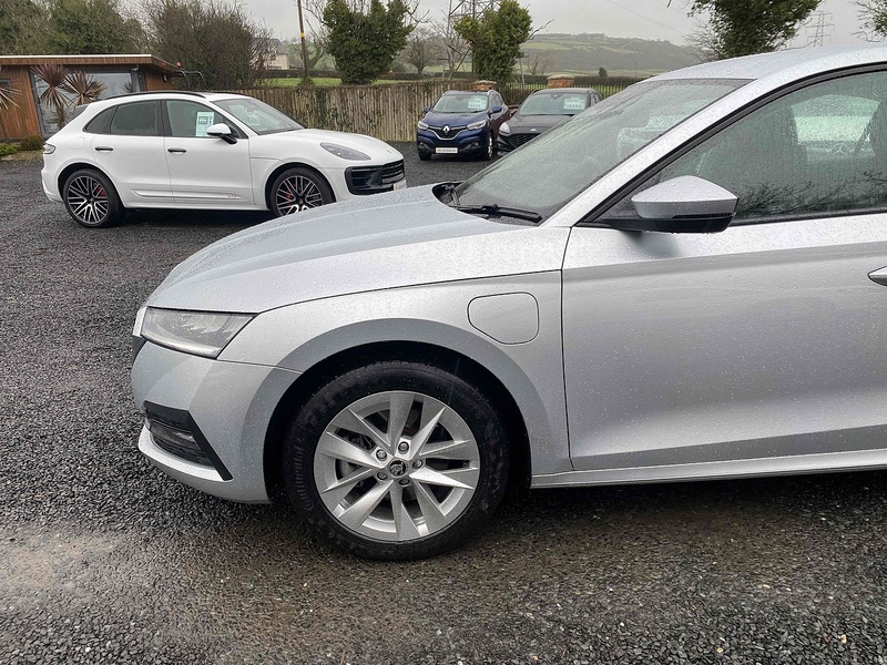 Skoda Octavia TSI iV SE Technology - U4110