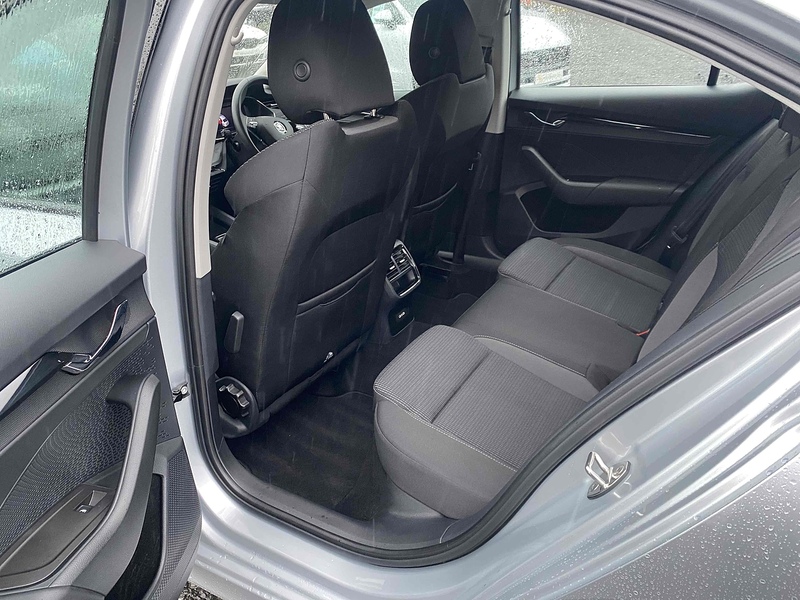 Skoda Octavia TSI iV SE Technology - U4110