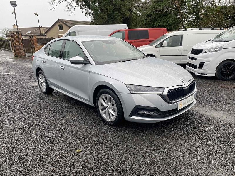 Skoda Octavia TSI iV SE Technology - U4110