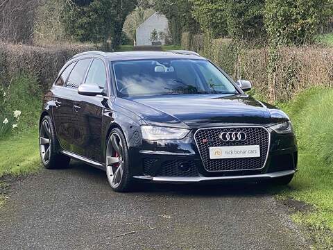 Audi RS4 Avant 2.0 T5 Momentum SUV 5dr Petrol Auto AWD Euro 6 (s/s) (250 ps)