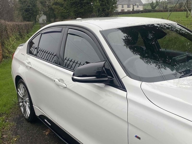 BMW 3 Series 320d M Sport - U4120