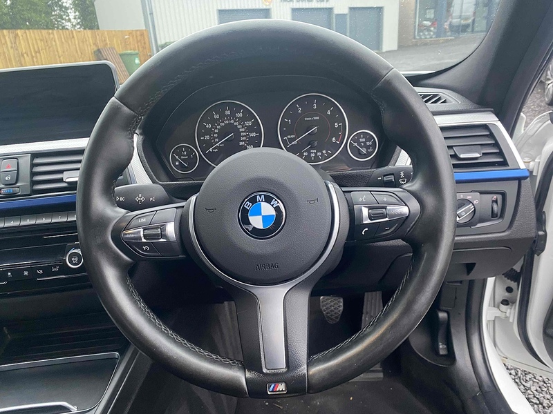 BMW 3 Series 320d M Sport - U4120