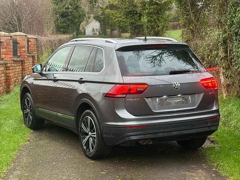 Volkswagen Tiguan TDI SE Navigation - U4122
