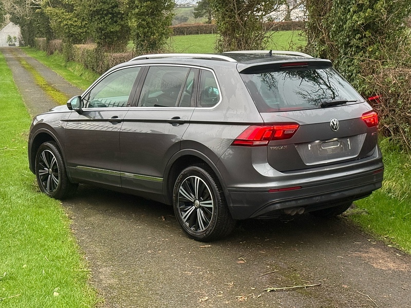 Volkswagen Tiguan TDI SE Navigation - U4122