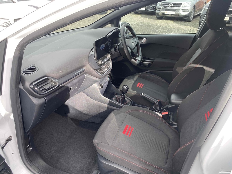 Ford Fiesta T EcoBoost MHEV ST-Line - U4125