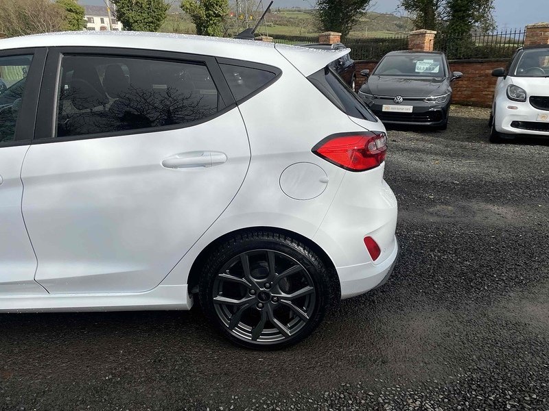 Ford Fiesta T EcoBoost MHEV ST-Line - U4125