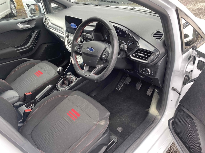 Ford Fiesta T EcoBoost MHEV ST-Line - U4125