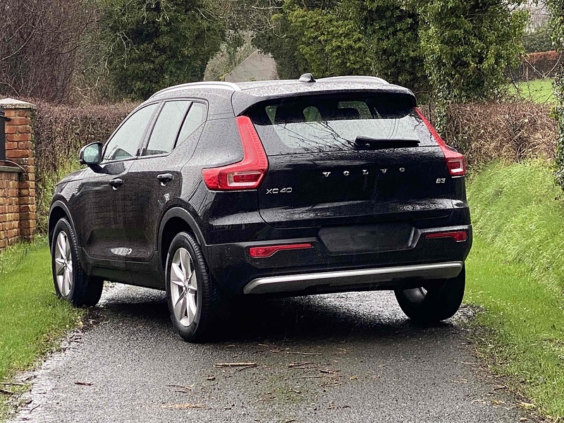 Volvo XC40 B3 MHEV Core - U4126