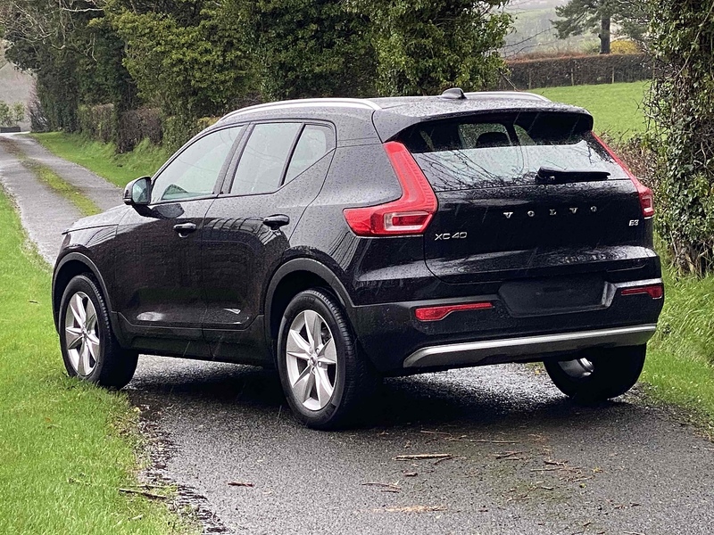 Volvo XC40 B3 MHEV Core - U4126