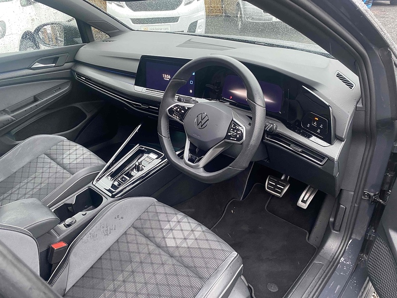 Volkswagen Golf eTSI MHEV R-Line - U4128