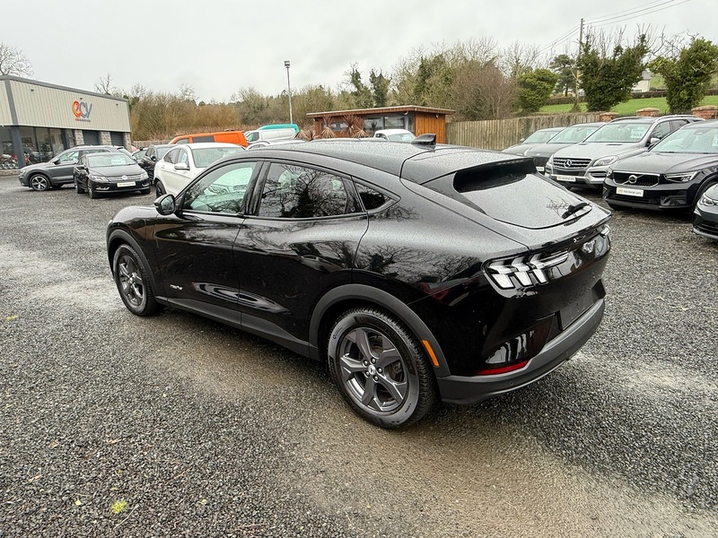 Ford Mustang Mach-E Standard Range - U4132
