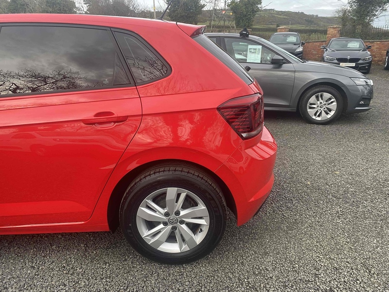 Volkswagen Polo TSI SE - U4145