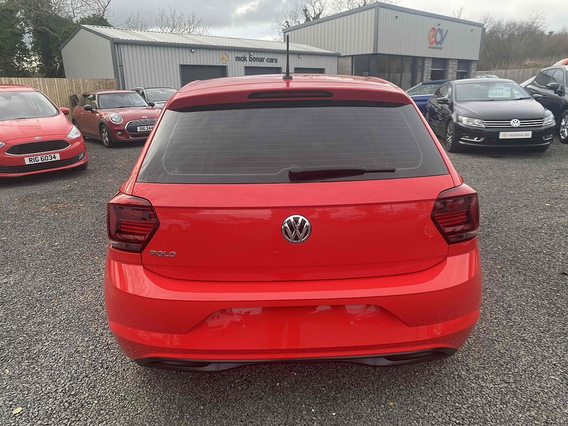 Volkswagen Polo TSI SE - U4145