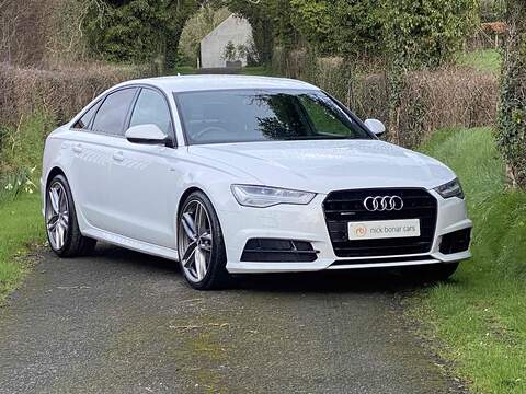 Audi A6 Saloon 4.2 FSI V8 Estate 5dr Petrol S Tronic quattro Euro 5 (450 ps)