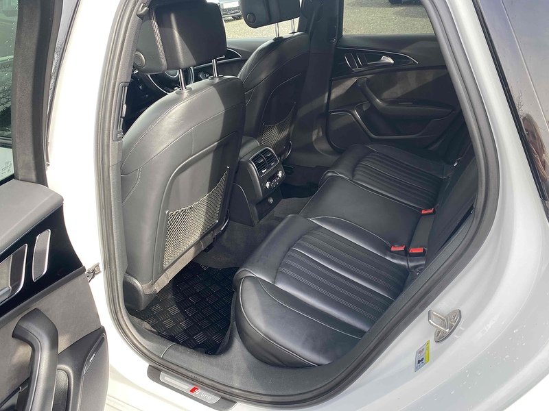Audi A6 Saloon TDI Black Edition - U4147