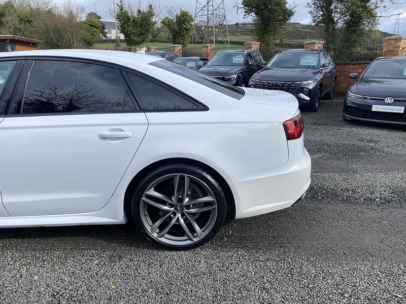 Audi A6 Saloon TDI Black Edition - U4147