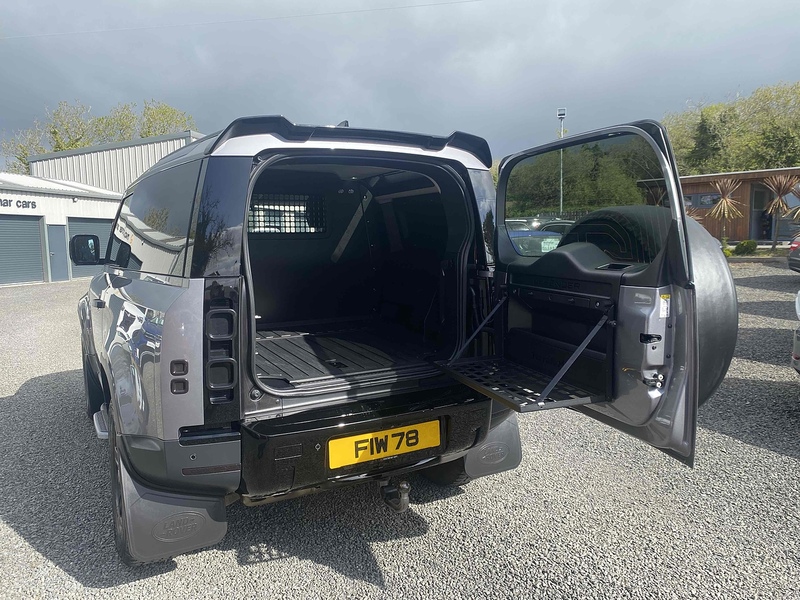 Land Rover Defender Hard top D MHEV - U4153