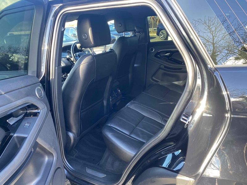 Land Rover Range Rover Evoque D150 R-Dynamic S - U4156