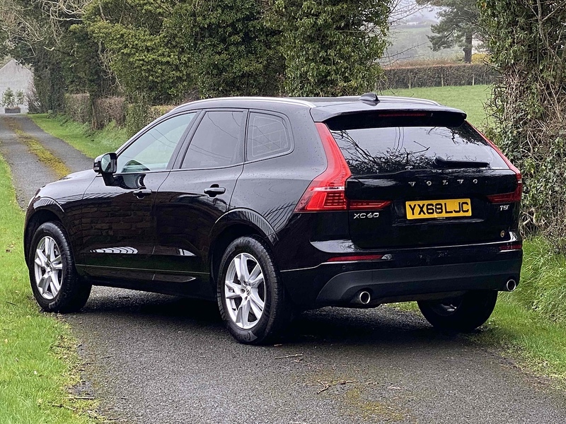 Volvo XC60 T5 Momentum - U4160