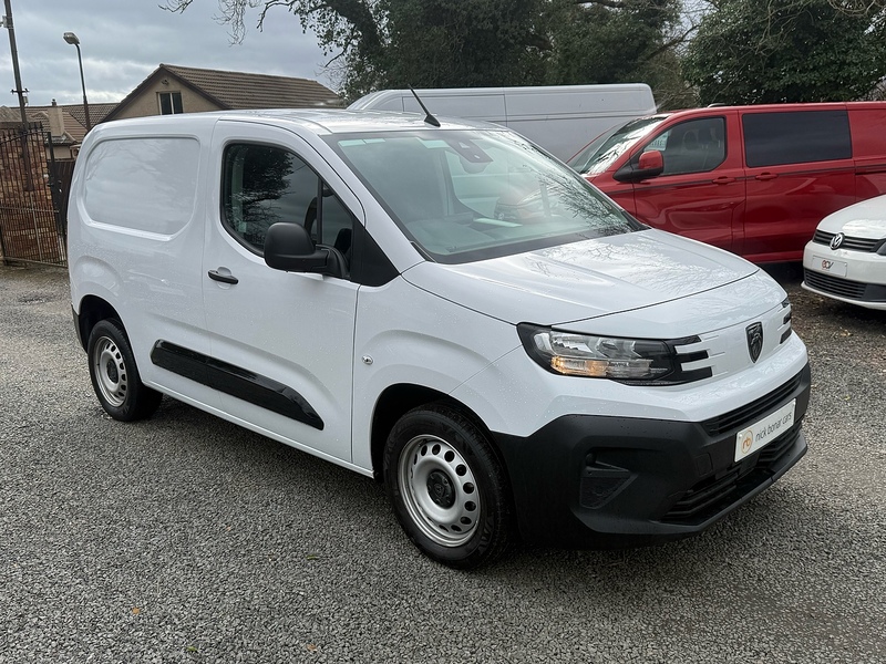 Peugeot Partner BlueHDi 1000 Professional - U4162