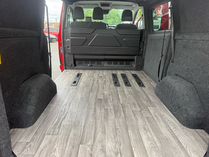 Ford Transit Custom 280 Elite Edition (Limited Spec) SWB - U4177