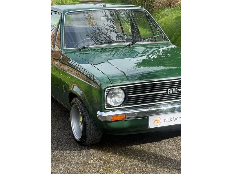 Ford Escort  - U4186