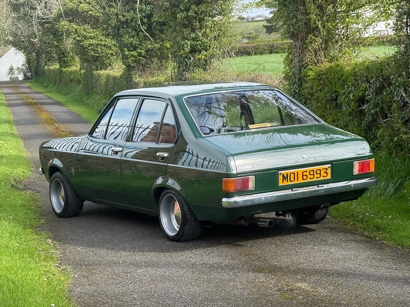 Ford Escort  - U4186