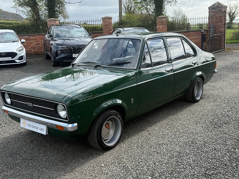 Ford Escort  - U4186