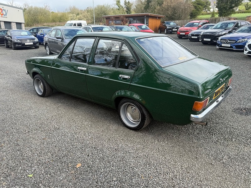 Ford Escort  - U4186