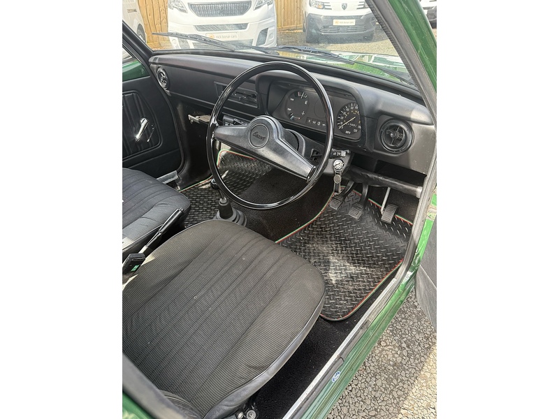 Ford Escort  - U4186