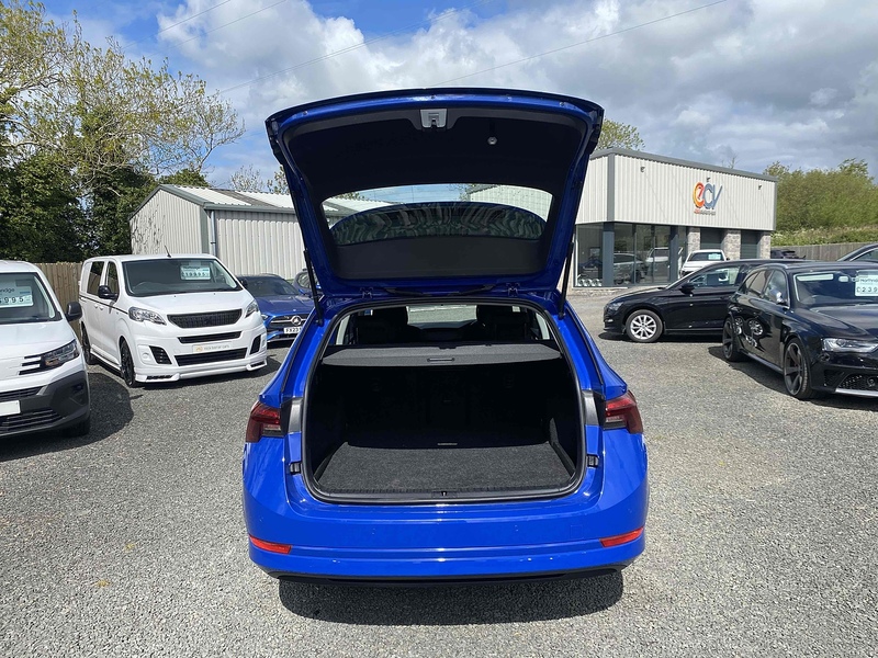 Skoda Octavia TSI iV SE Technology - U4188
