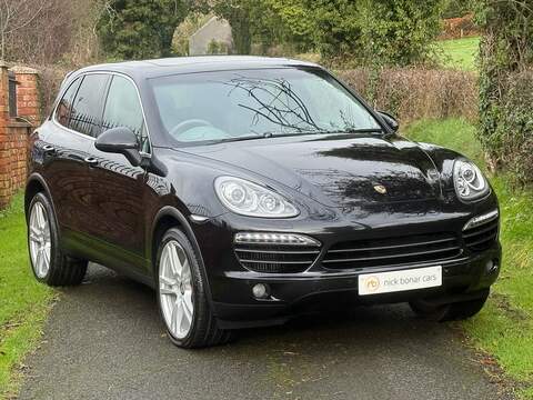 Porsche Cayenne Black Edition TFSI V6 Estate 2.9 Automatic Petrol