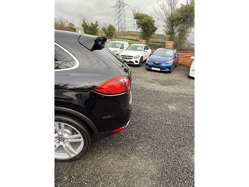 Porsche Cayenne TD V8 S - U4191