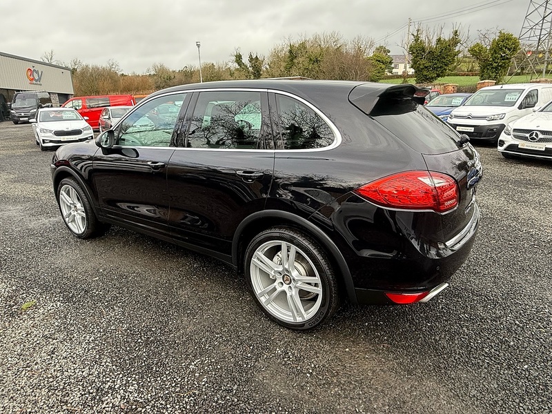Porsche Cayenne TD V8 S - U4191