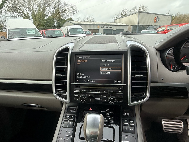 Porsche Cayenne TD V8 S - U4191