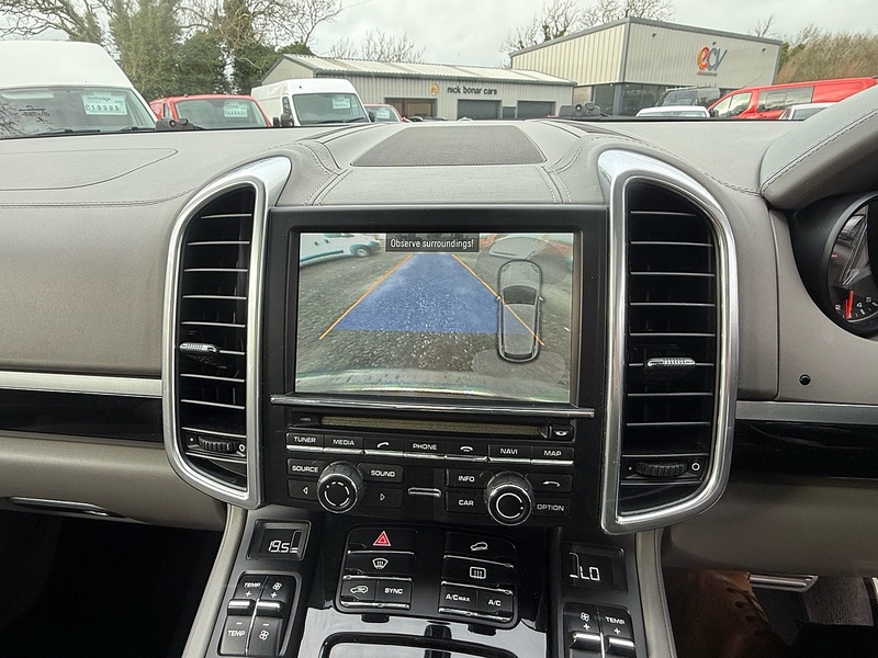 Porsche Cayenne TD V8 S - U4191