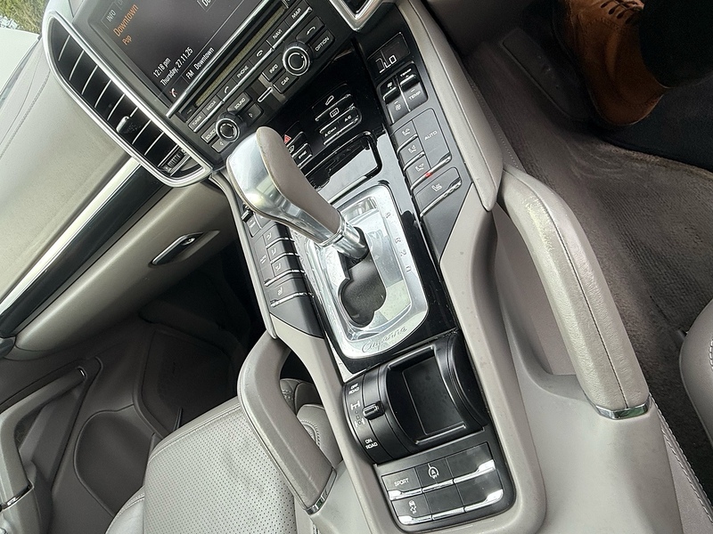 Porsche Cayenne TD V8 S - U4191