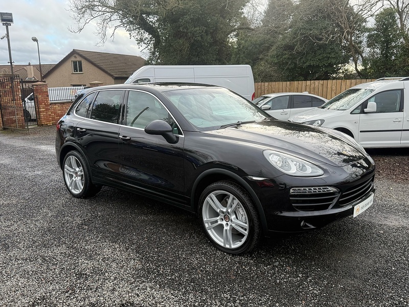 Porsche Cayenne TD V8 S - U4191